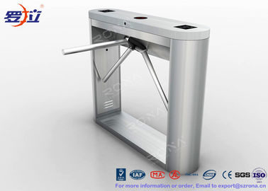 comprare Soluzione pedonale del portone del cancello girevole dell'acciaio inossidabile 304 per il lettore di impronta digitale/lettore del fronte online manufacture