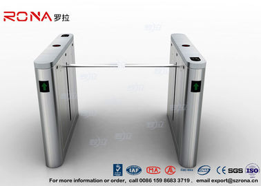 comprare La porta impermeabile due del portone 26 del braccio di goccia del cancello girevole del braccio di goccia bidirezionale monta il controllo di accesso con acciaio inossidabile 304 online manufacture