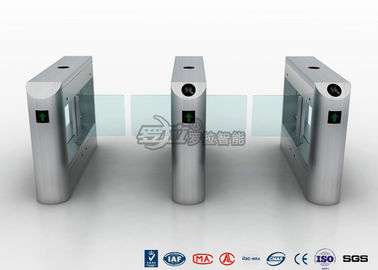 comprare controllo di accesso pedonale dei sistemi automatici del portone di oscillazione di modo di passaggio di 500-900mm con il lettore di schede online manufacture