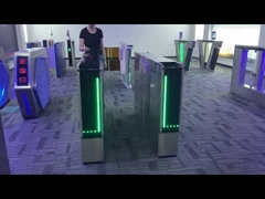 Cancello a bandelle per progetto universitario - Acrilico PU 0.6S SUS304 - Tornello piatto