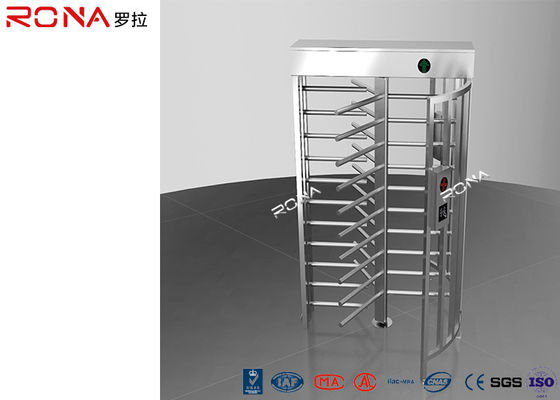 Il telecomando 3 ha armato l'acciaio inossidabile pieno del cancello girevole SUS304 di altezza a senso unico